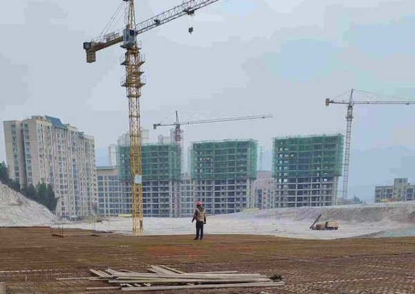 尚红网  不做建筑做什么？六位包工头讲述人生的十字路口